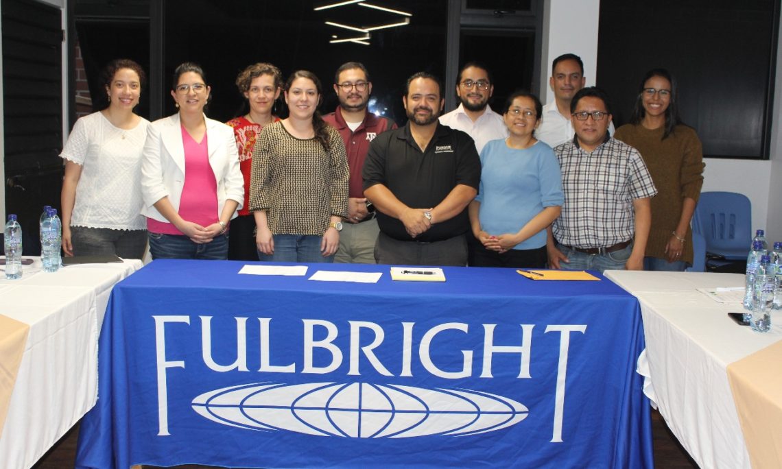 Programa patrocinado por Estados Unidos abrió su convocatoria para que los hondureños puedan ganar becas 
