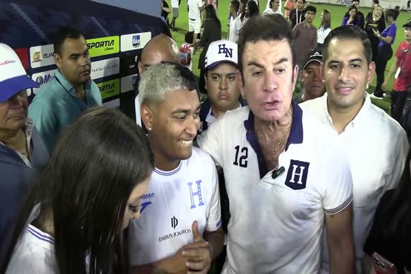 Nasralla: "Tenemos Supremo, ¡Si señor!"