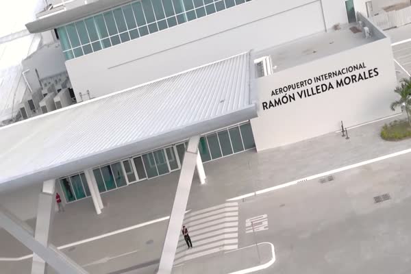 El Aeropuerto Ramón Villeda Morales se moderniza con inversión pública de más de L1,200 millones
