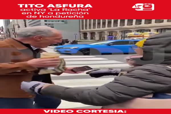 Nasry Asfura saluda a hondureños en calle de NY y a petición activa "La Racha"
