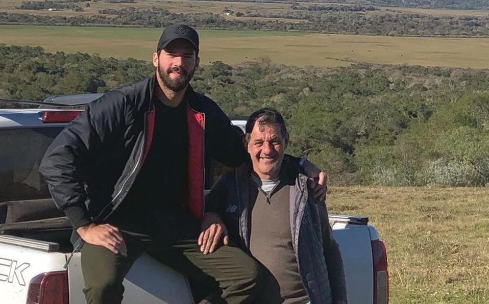 Muere ahogado el padre del portero del Liverpool Alisson Becker