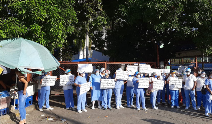 SITRAMEDHYS en paro nacional exigiendo permanencia laboral